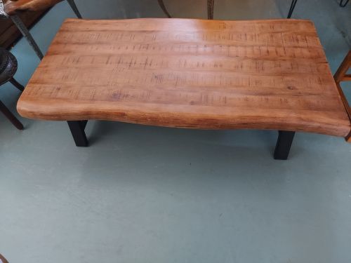 stolik oryginalny z drewna tekowego
